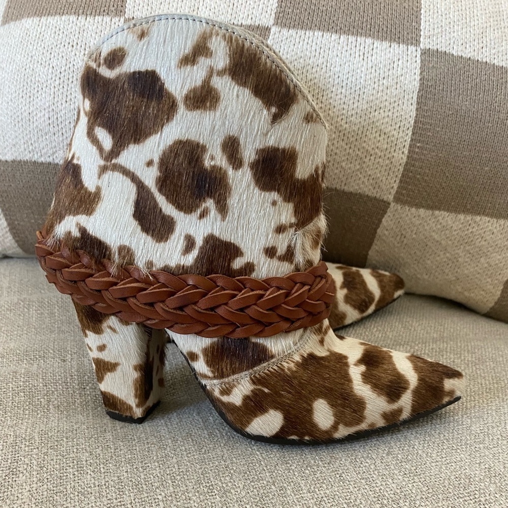 Golden Goose Michelle Cow Print Calf Hair Booties – Size 6 (36) - Picture 6 of 8